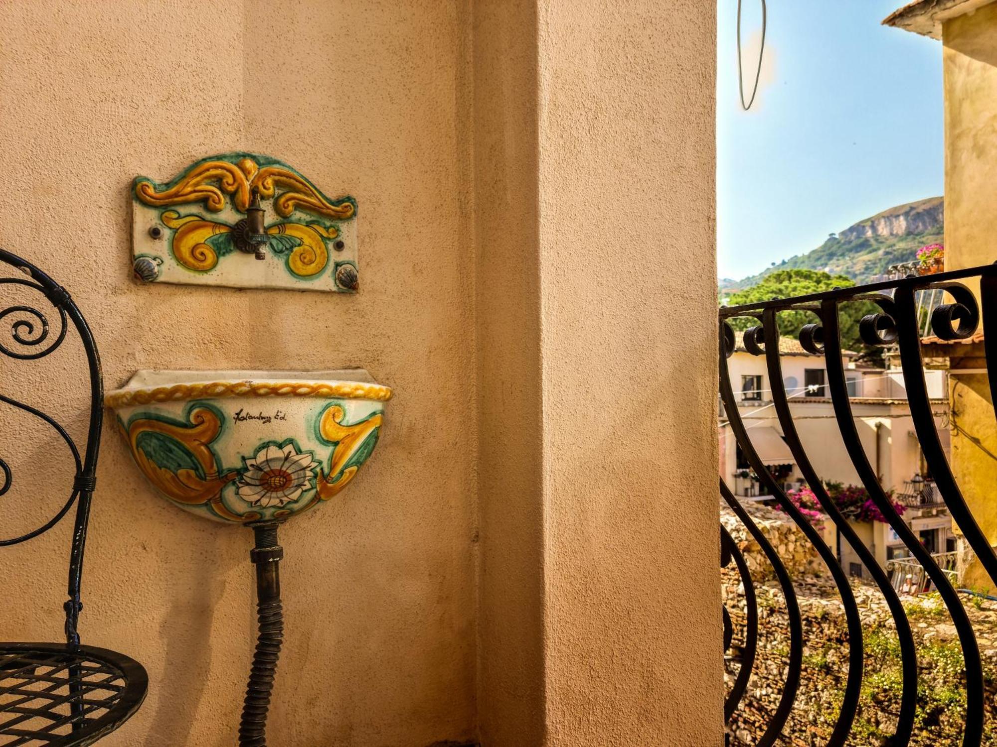 B&B Joan'S Heritage Taormina Phòng bức ảnh